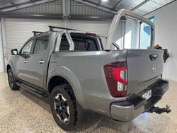 2021 Nissan Navara ST-X
