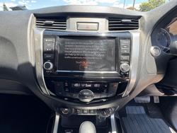 2021 Nissan Navara ST-X