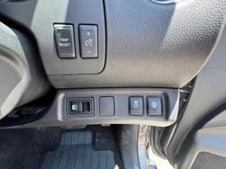 2021 Nissan Navara ST-X