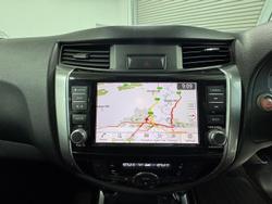 2021 Nissan Navara ST-X