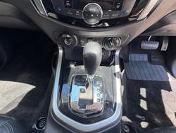 2021 Nissan Navara ST-X