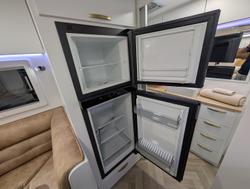 2025 Supreme My26 Classic Tourer 1760_C_K1e3_S