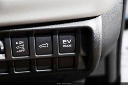 2025 Subaru Forester Hybrid Sport S6 MY26 AWD Crystal White