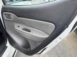 2018 MITSUBISHI TRITON GLX PLUS (4x4)