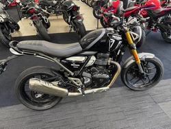2024 Triumph Speed 400 Speed Four Black