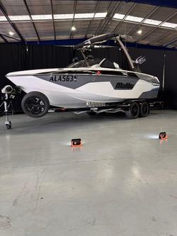 2021 Malibu Wakesetter 23 LSV