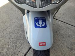 2010 APRILIA SPORTCITY CUBE 300 WHITE