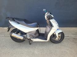 Aprilia Sportcity Cube 300