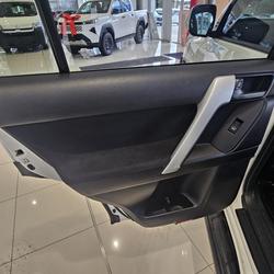 2017 Toyota Landcruiser Prado GXL