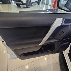 2017 Toyota Landcruiser Prado GXL