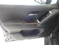 2023 Toyota Landcruiser VX