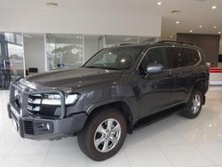 2023 Toyota Landcruiser VX