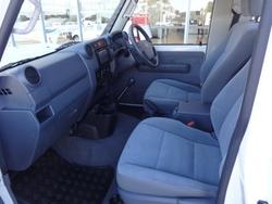 2022 Toyota Landcruiser GXL