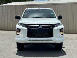 2019 Mitsubishi Triton GLX ADAS