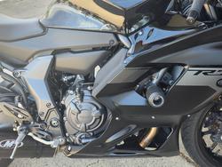2025 Yamaha 2025 YAMAHA 655CC YZF-R7LA SPORTS BLACK
