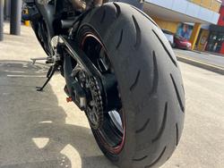 2005 Yamaha YZF-R1 BLACK