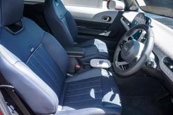 2025 MINI Cooper S Favoured