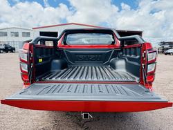 2025 Isuzu D-MAX 2024 Isuzu D-Max BLADE - 4X4 Crew Cab Ute - 3.0L TD Automatic Sunstone Orange Mica (595)