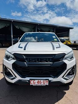 2025 Isuzu D-MAX 2024 Isuzu D-Max 4X4 Crew Cab UTE BLADE 3.0L Automatic Moonstone White (575)