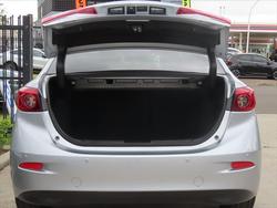 2018 Mazda 3 SP25 GT