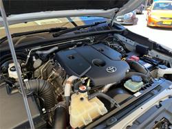 2022 Toyota Hilux SR