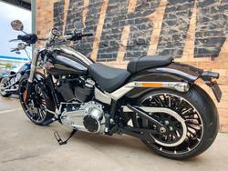 2025 HARLEY-DAVIDSON BREAKOUT 117 (FXBR) ROAD MIDNIGHT FIRESTORM