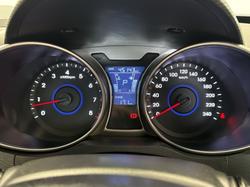 2015 Hyundai Veloster (No Badge)