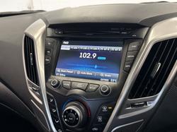 2015 Hyundai Veloster (No Badge)