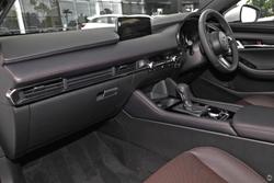 2025 Mazda 3 G25 Astina