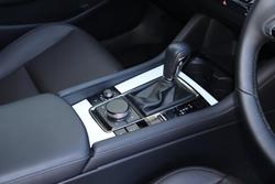 2025 Mazda 3 G25 Astina