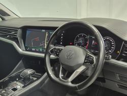 2021 Volkswagen Touareg 210TDI Elegance