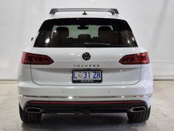 2021 Volkswagen Touareg 210TDI Elegance CR MY21 Four Wheel Drive Pure White