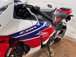 2015 Honda CBR1000RR (FIREBLADE) WHITE