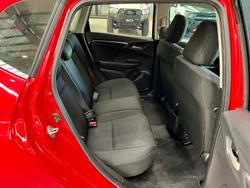 2018 Honda Jazz VTi GF MY19 Rally Red