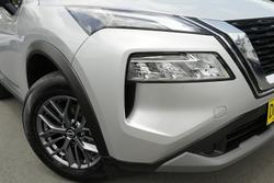 2023 Nissan X-TRAIL ST