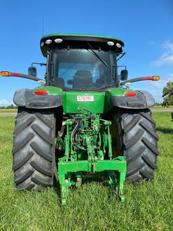 John Deere 7230R