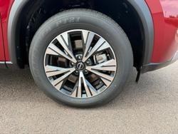 2025 Nissan X-TRAIL ST-L e-POWER