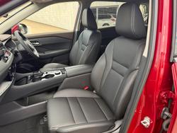 2025 Nissan X-TRAIL ST-L e-POWER