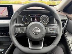 2025 Nissan X-TRAIL ST-L e-POWER