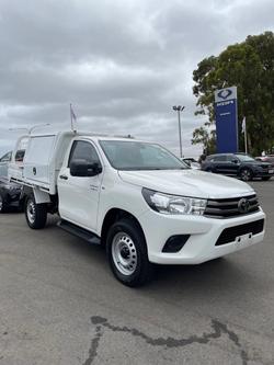 2022 Toyota Hilux SR