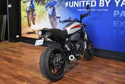 2019 Yamaha XSR700 Chrome / Silver