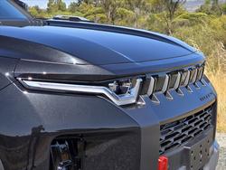 2025 KGM Torres Hybrid K40