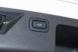 2019 Land Rover Discovery Sport D180 R-Dynamic SE L550 MY20 4X4 Constant White