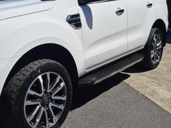 2021 Ford Everest Titanium
