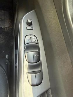 2024 Nissan Navara Black Edition