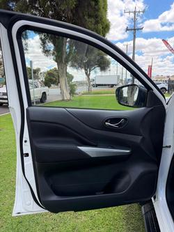 2024 Nissan Navara Black Edition