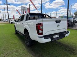 2024 Nissan Navara Black Edition