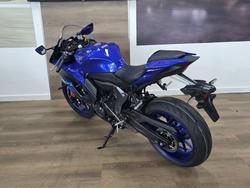 2024 Yamaha YZF-R7LA