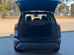 2025 Nissan X-TRAIL ST-L