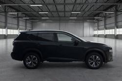 2025 Nissan X-TRAIL ST-L